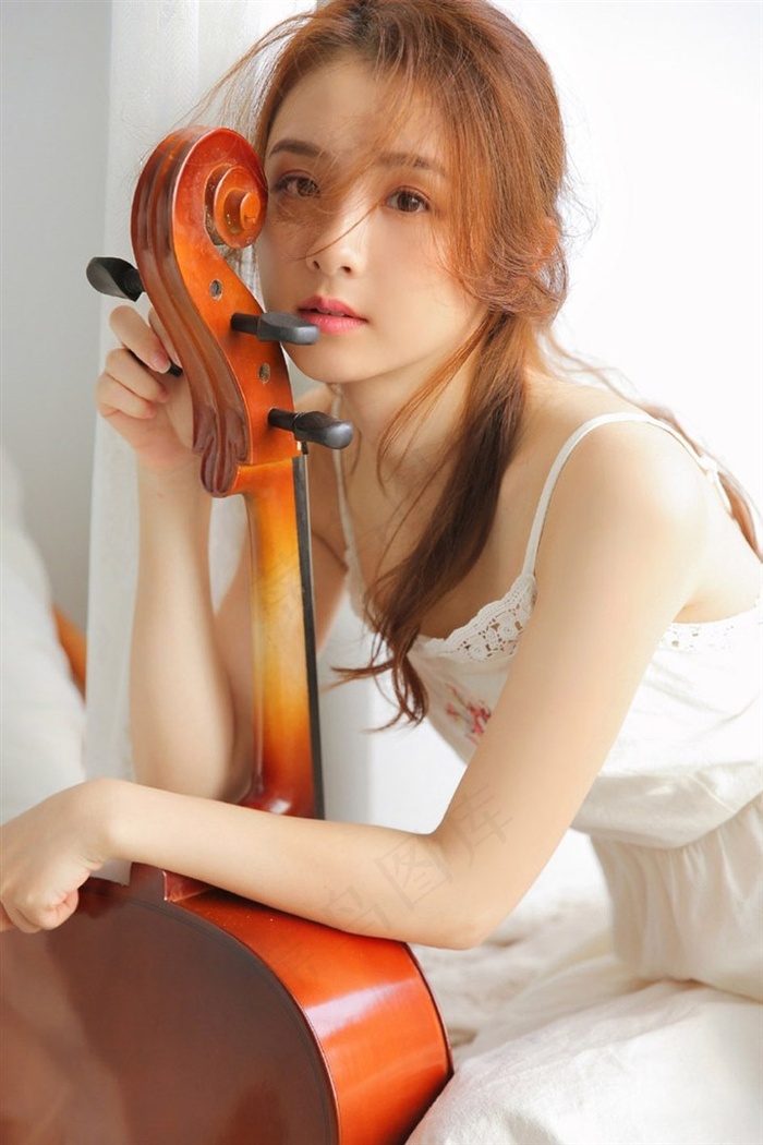 pans嫩模内部私拍高清视频